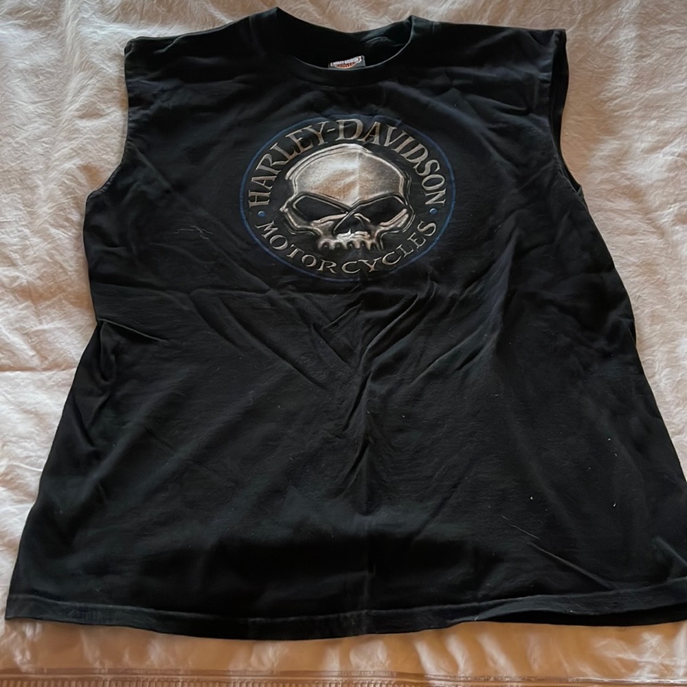 Harley Davidson sleeveless t-shirt from Hawaii!